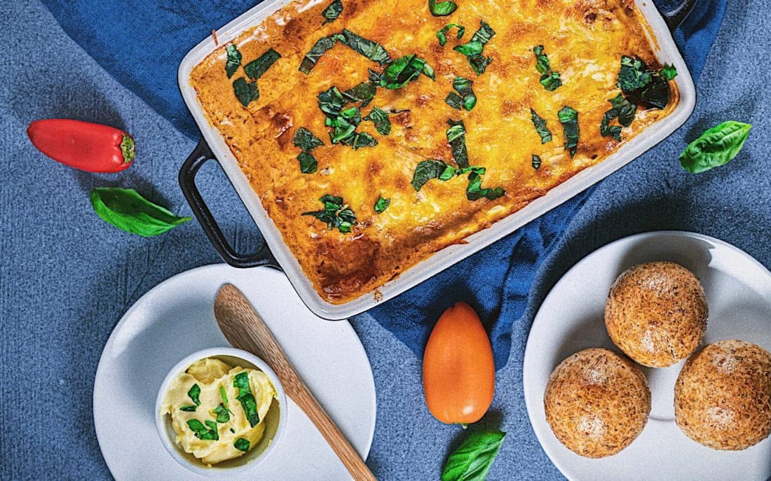 Hjemmelaget Moussaka med Grønnsaker og Kjøttfyll – ferdig rett