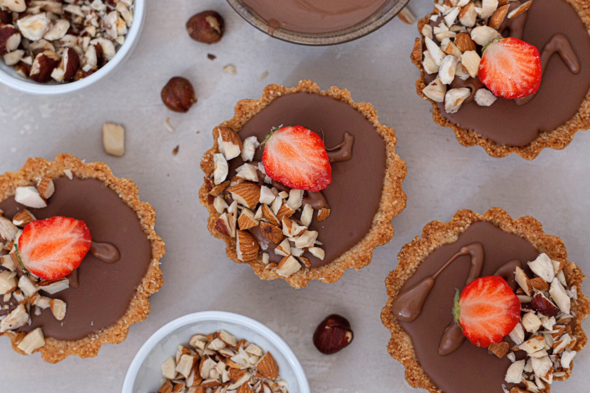 Keto Terte med Sjokolade og Jordbær